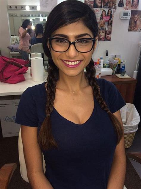 mia kalifa pornhub|Mia Khalifa Is One Sexy Brunette